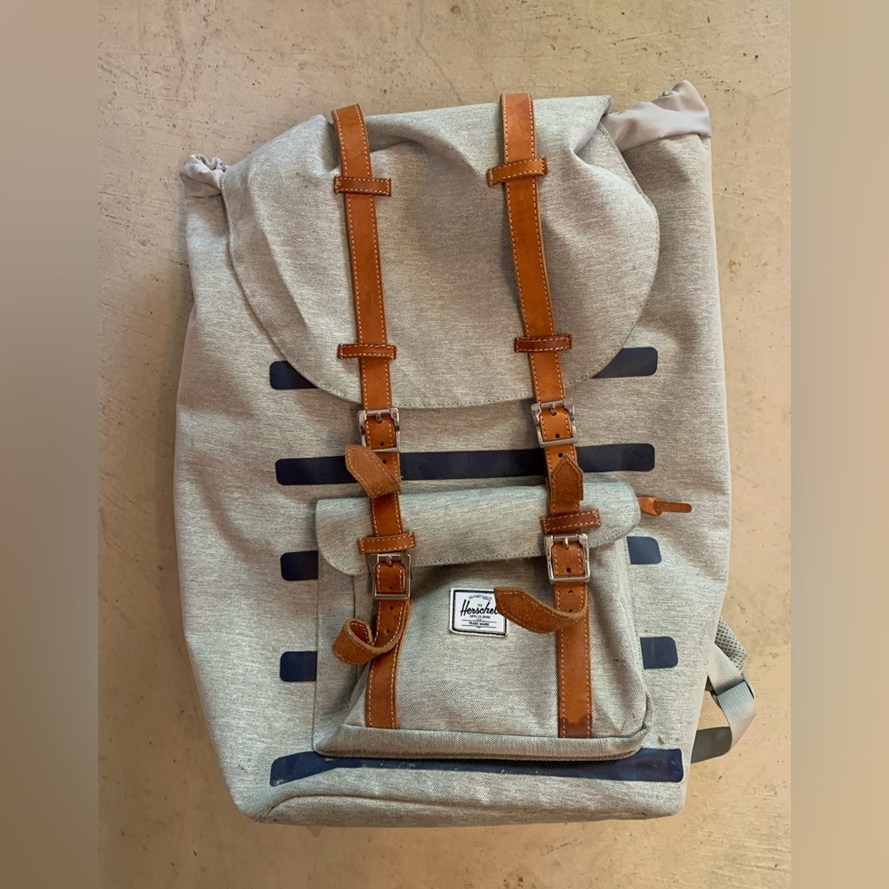 Gray Herschel Backpack (Little America)